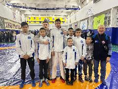 Команда из Мейныпи́льгыно участвует в Первенстве Чукотки по национальной борьбе